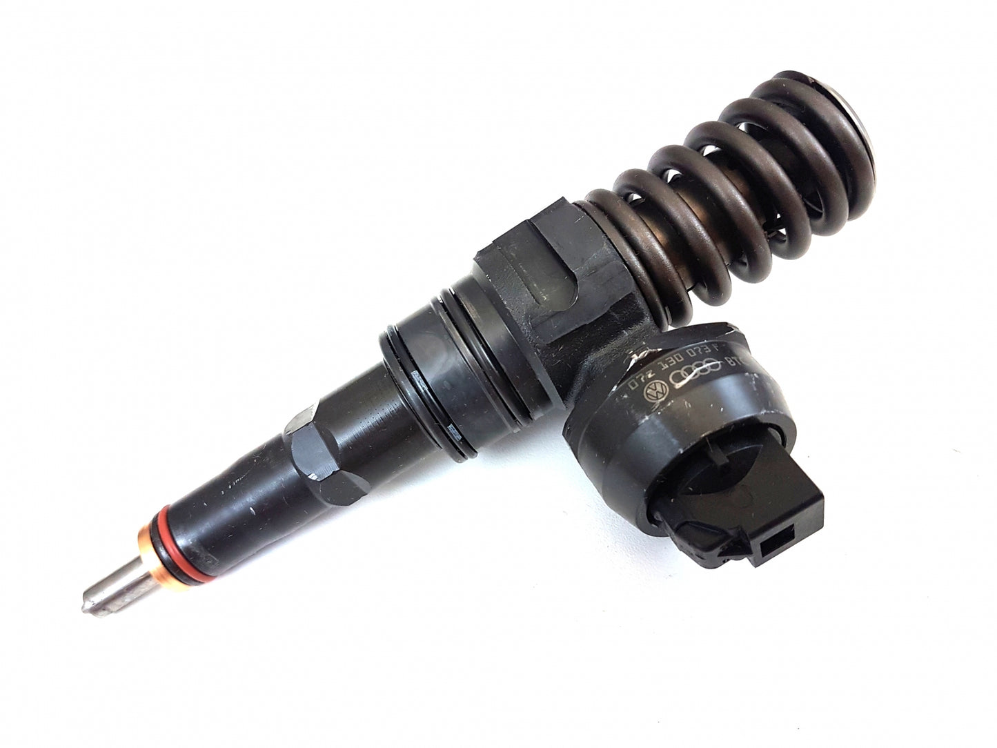 0414720210 VOLKSWAGEN TRANSPORTER T5 Pumppusuutin 2.5 TDI