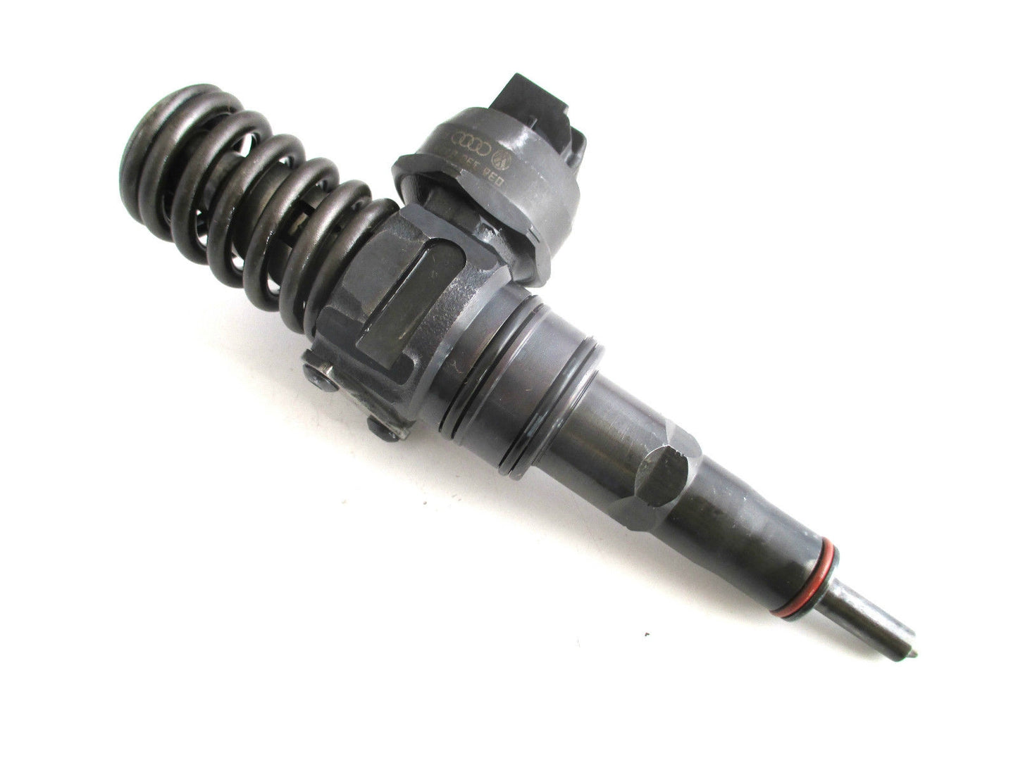 0414720230 pumppusuutin AUDI A4 SKODA SUPERB 1.9 TDI 038130073BH